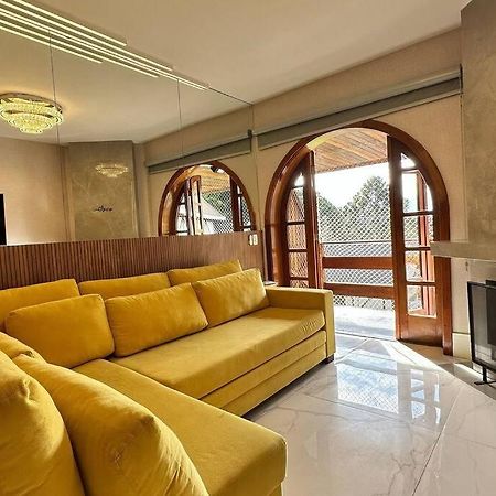 Apartamento Luxo Quatre Saisons Campos do Jordão Exterior foto